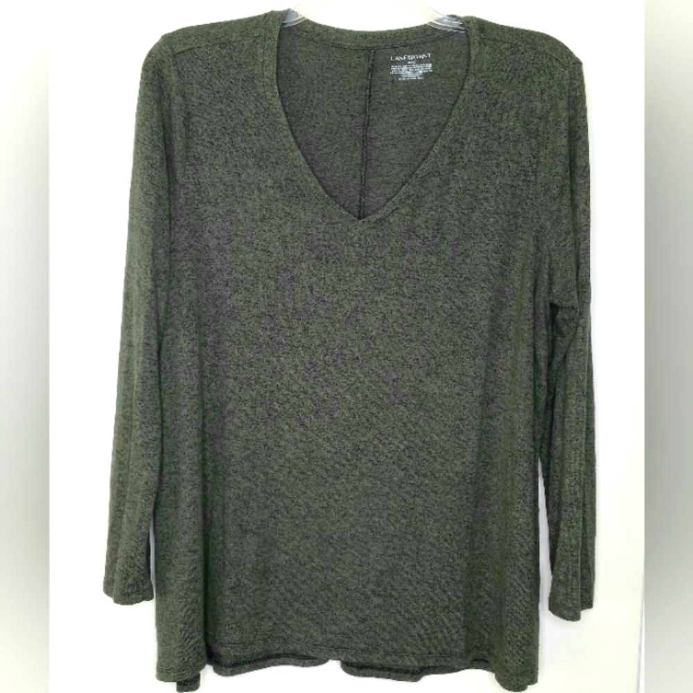 Lane Bryant 18-20 green/gray v-neck long sleeve top